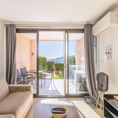 Lb Vacation I Bright 1br, Minutes From The With Sea And Mountain View Cannes
