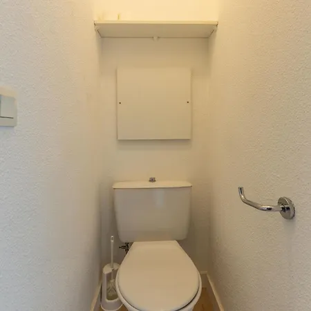 Lägenhet Lb Vacation I Bright 1br, Minutes From The With Sea And Mountain View