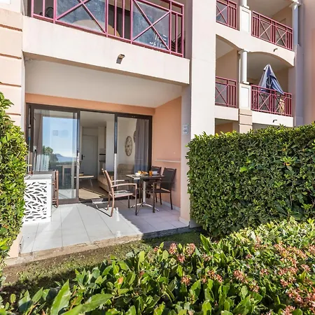Lb Vacation I Bright 1br, Minutes From The With Sea And Mountain View Apartment