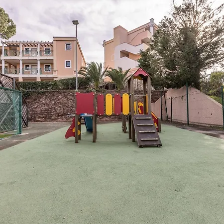 Lb Vacation I Bright 1br, Minutes From The With Sea And Mountain View Apartment *
